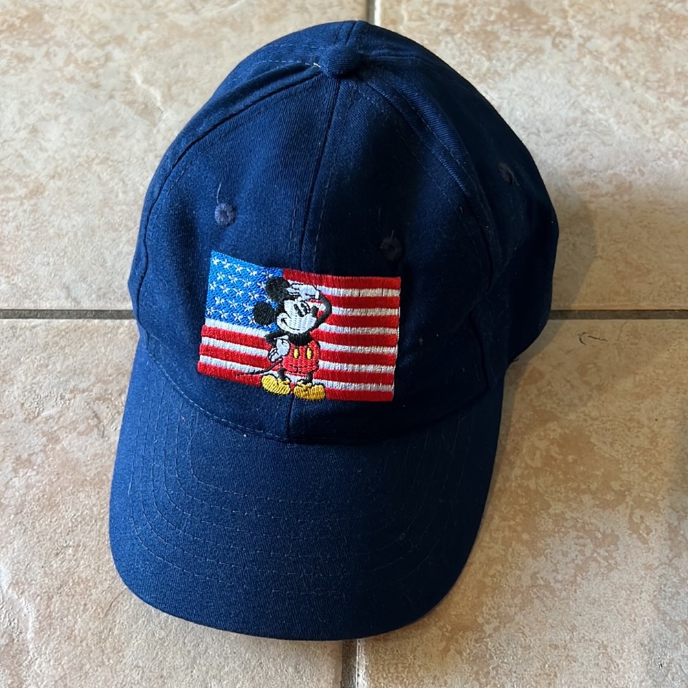 LIKE NEW‎ Disney Store Mickey Mouse American Flag Embroidered Hat Adjustable